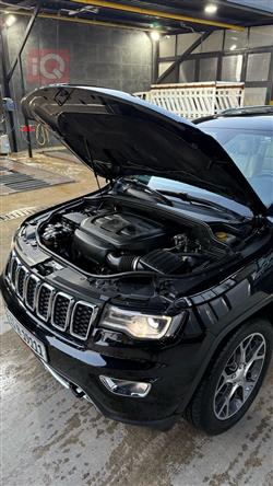 جيب جراند شيروكي